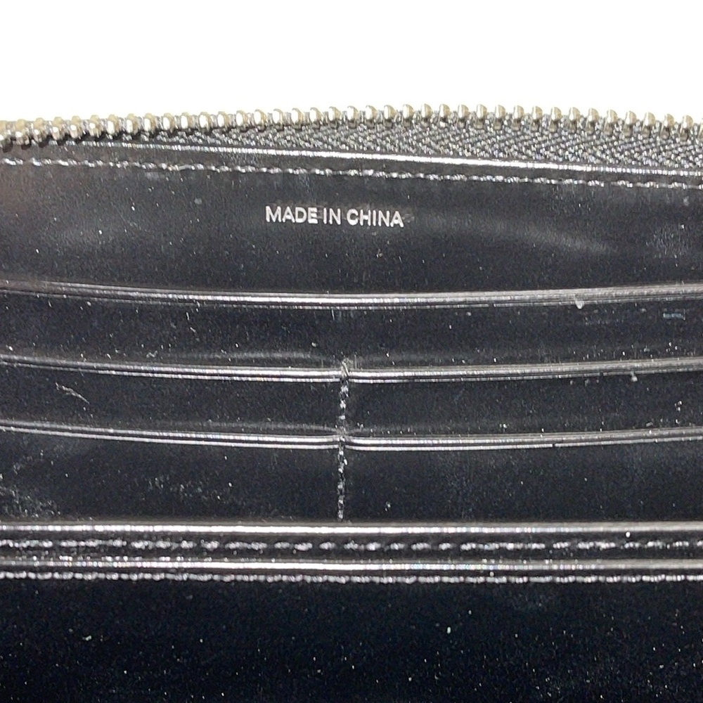 Burberry Beige and Black Checkered Wallet - Picture 11 of 13